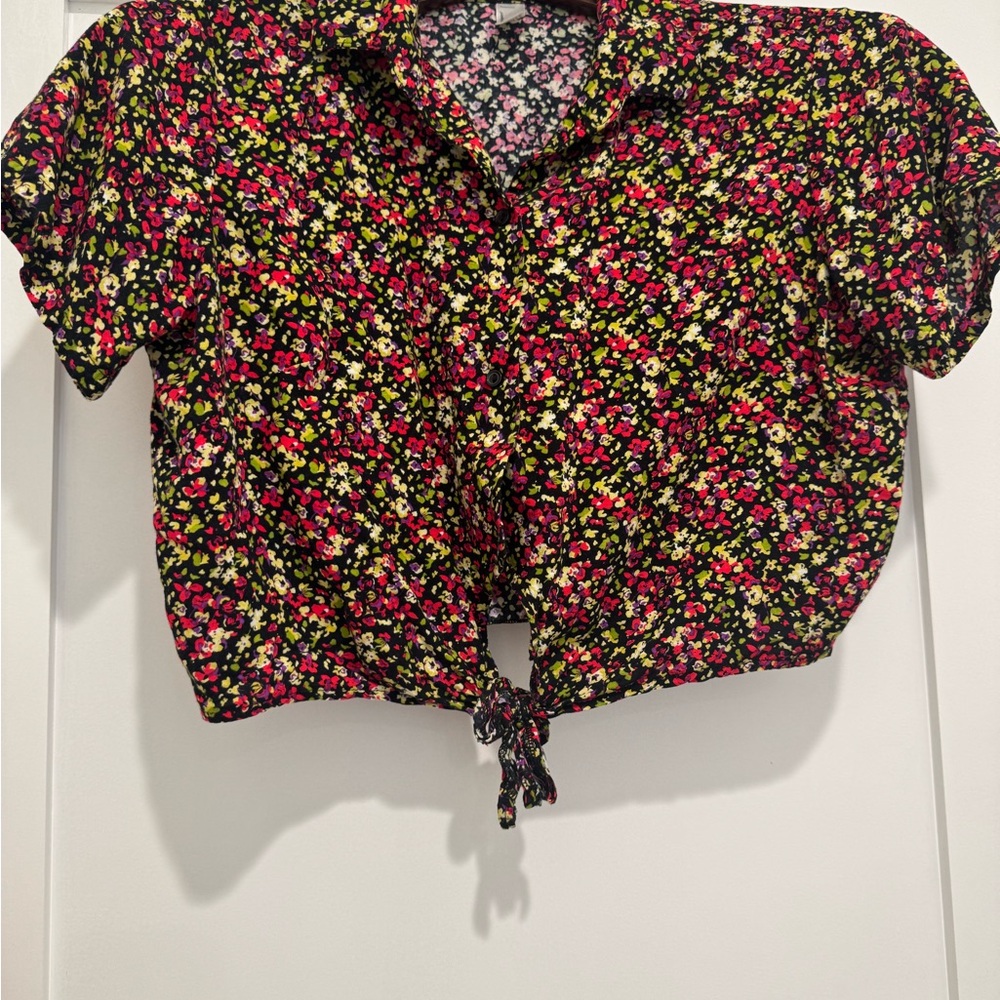 American Apparel Floral Patterned Top